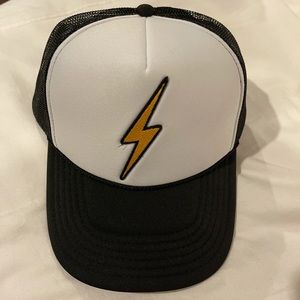 Aviator nation vintage bolt trucker hat